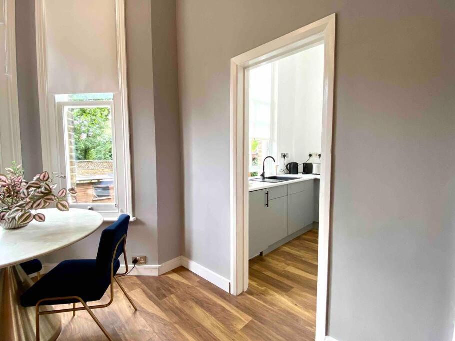 Stylish Studio For 3 Near Regents Park N4 London Eksteriør bilde